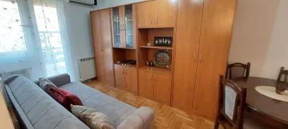 Vlade Stanimirovića 4 | 4zida.rs