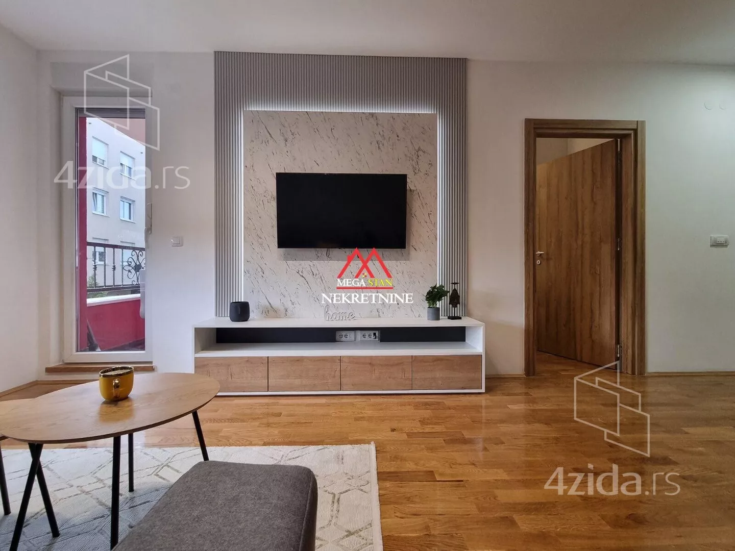 Jednoiposoban stan | 4zida