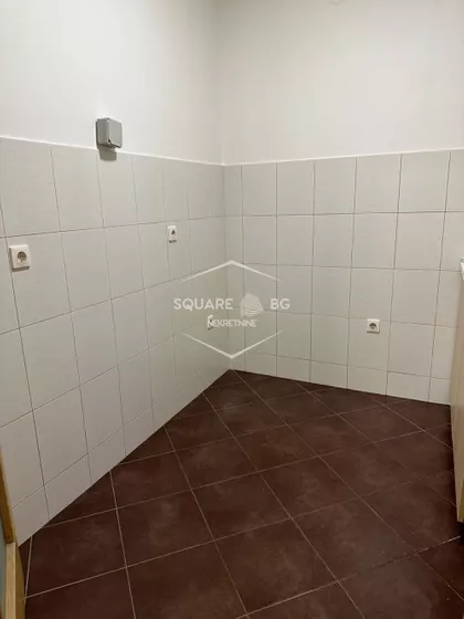 Gvozdićeva | 4zida.rs