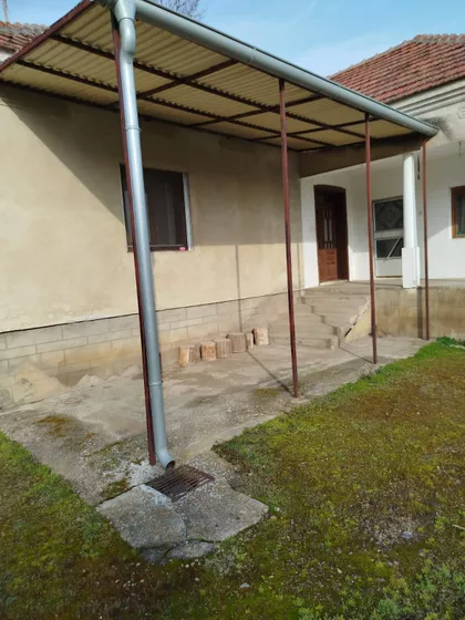 Karađorđeva | 4zida.rs