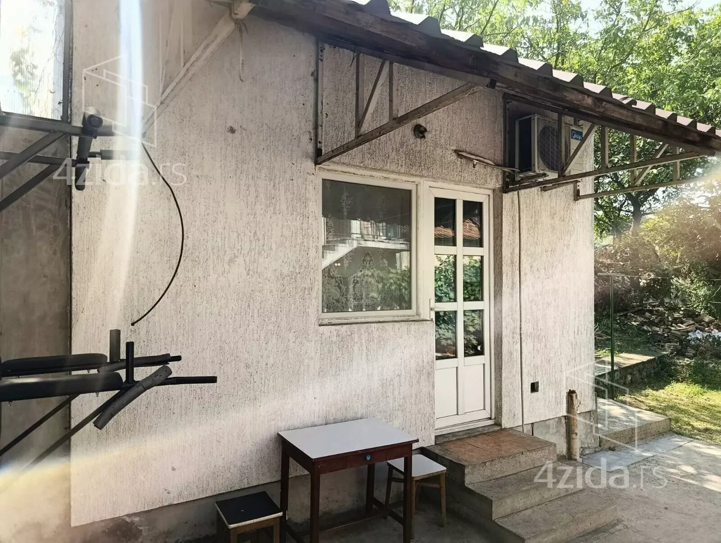 Garsonjera | 4zida