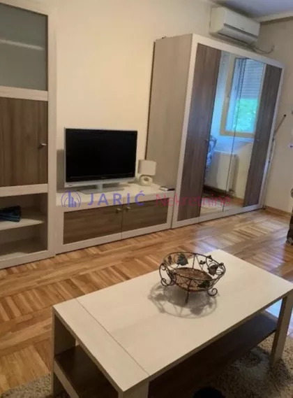 Banovo Brdo | 4zida.rs