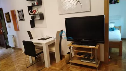 Vizantijska | 4zida.rs