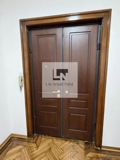 Botanička Bašta | 4zida.rs