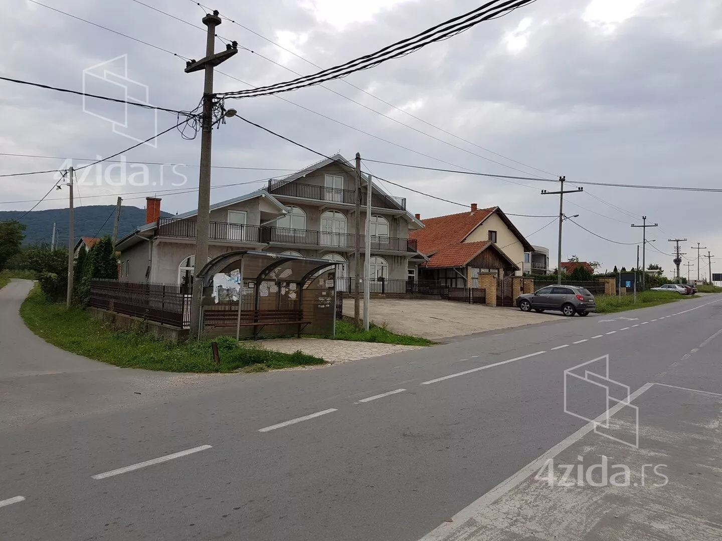 Poslovni prostor | 4zida