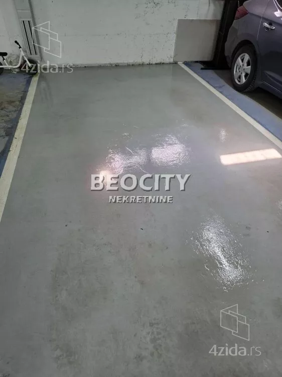 Garaža/Parking | 4zida