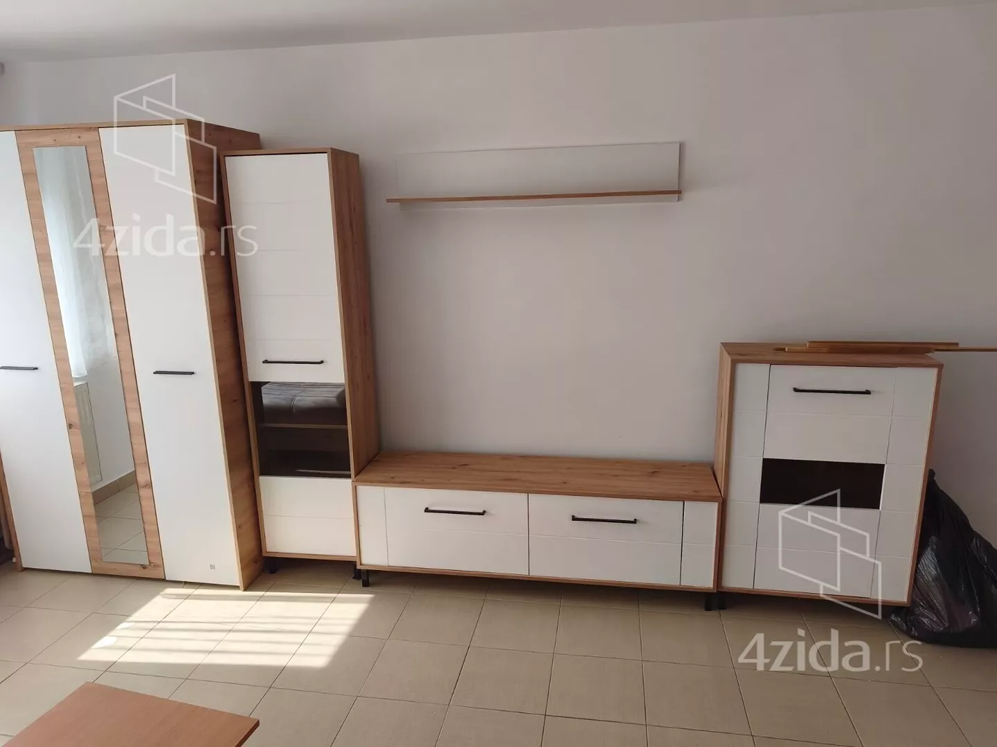 Garsonjera | 4zida