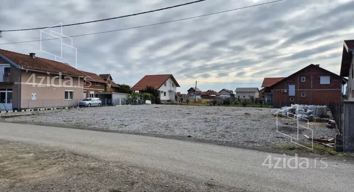Građevinsko zemljište | 4zida
