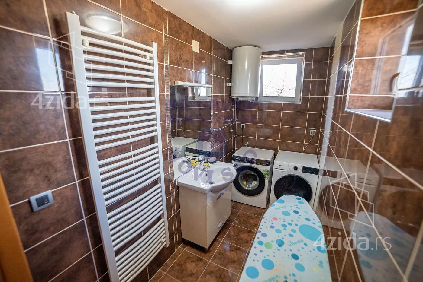 4-etažna kuća | 4zida