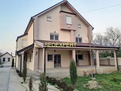 Čenta | 4zida.rs