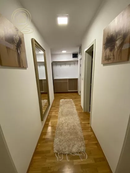 Donji Komren | 4zida.rs