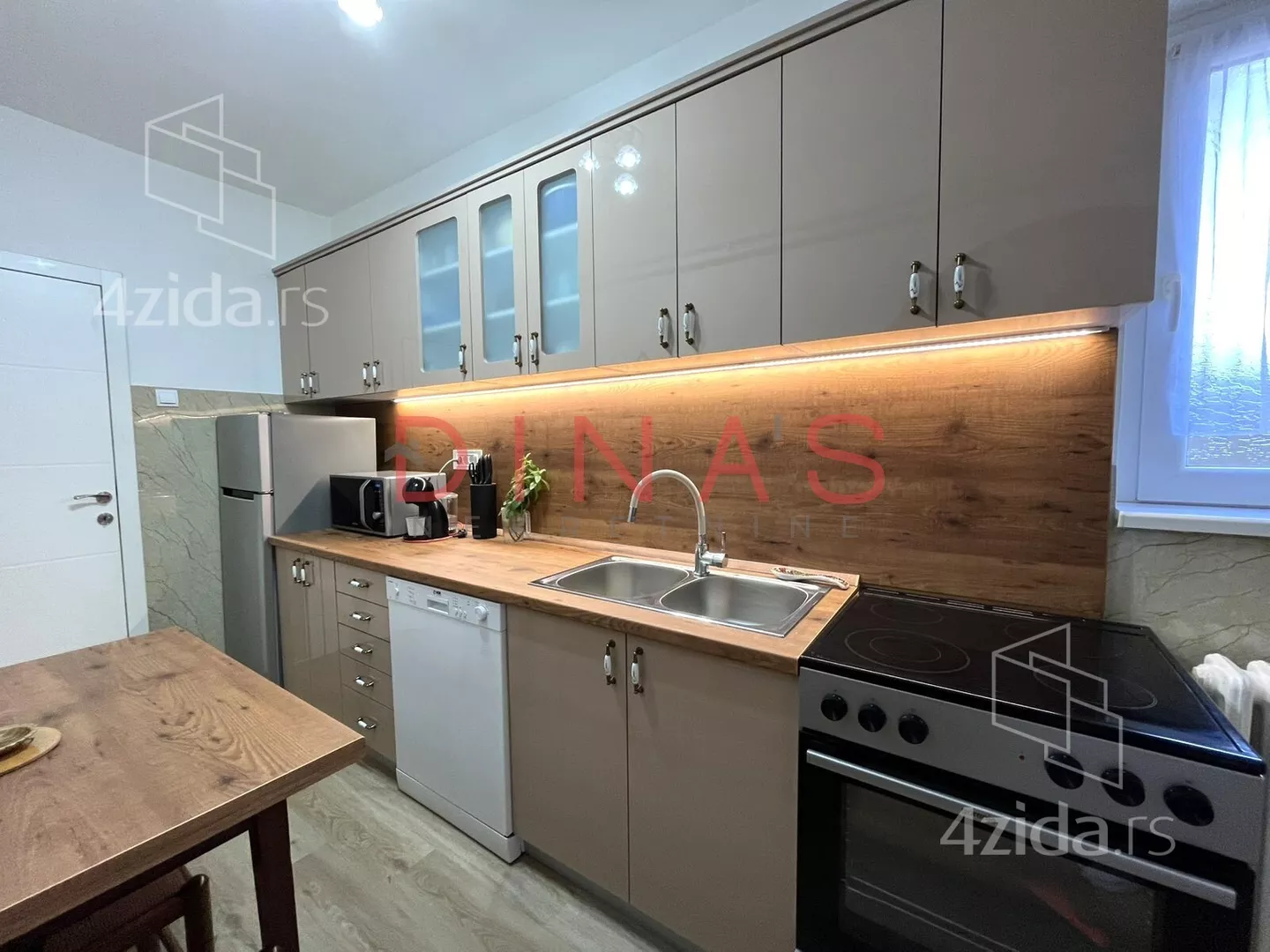 Kuća | 4zida