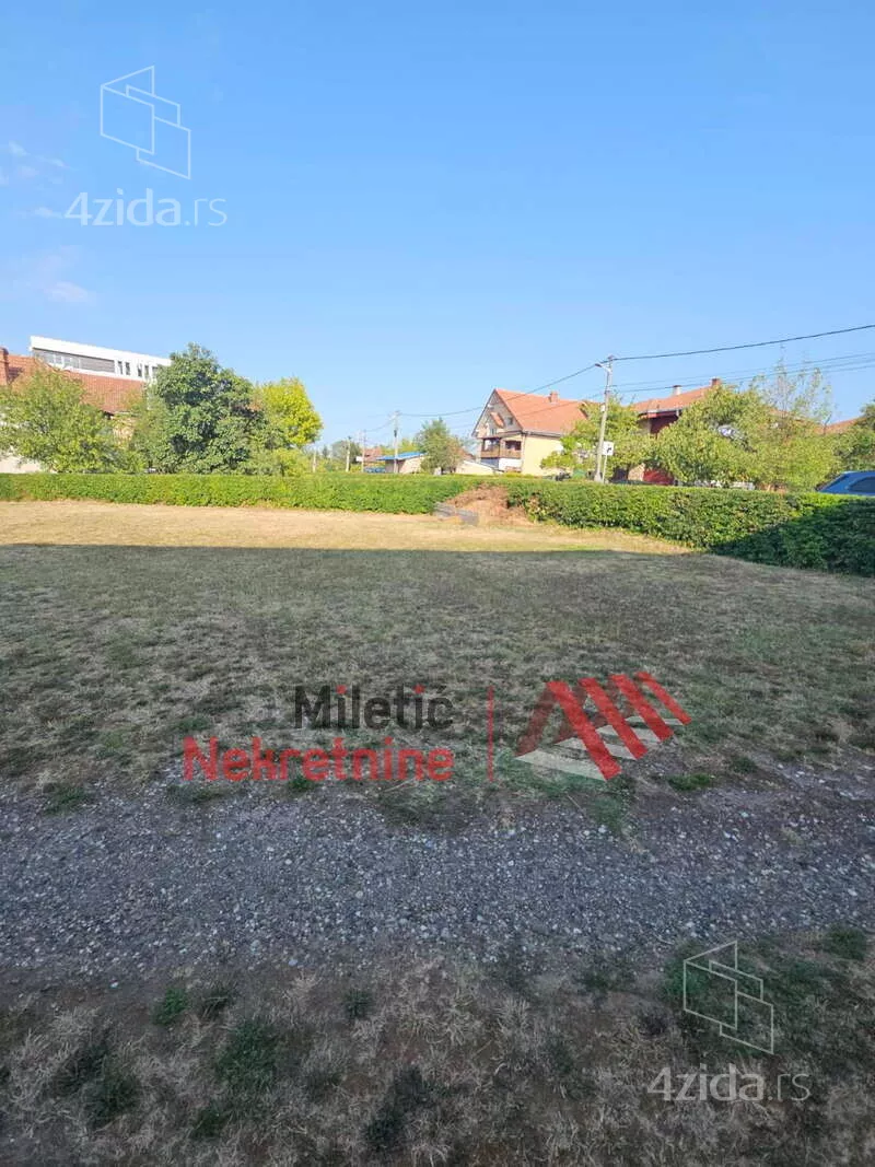 Građevinsko zemljište | 4zida