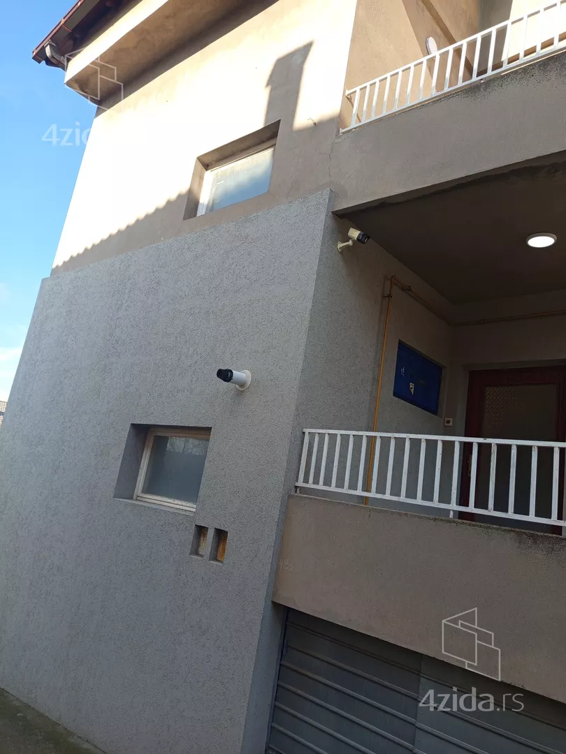 4-etažna kuća | 4zida