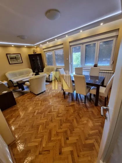 Sremska Kamenica | 4zida.rs