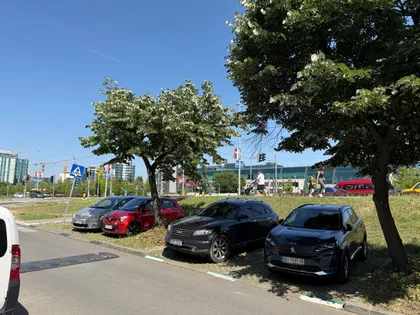 Milentija Popovića 32A | 4zida.rs