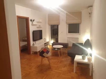 Kapetana Milosa Zunjica 35 | 4zida.rs