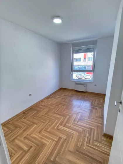 Bulevar Svetog Pantelejmona 79 | 4zida.rs