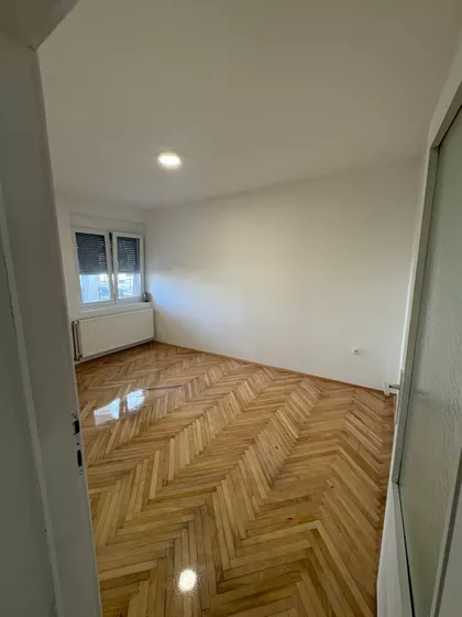 Mladenovac (mesto) | 4zida.rs