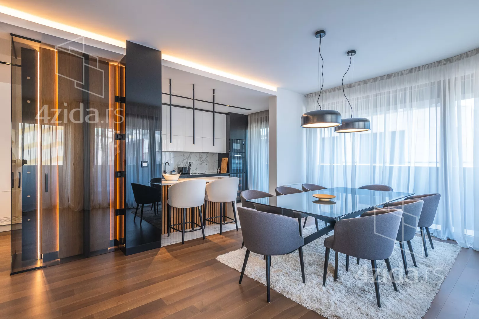 Četvorosoban stan | 4zida