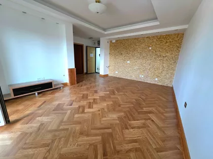 Vašarište | 4zida.rs