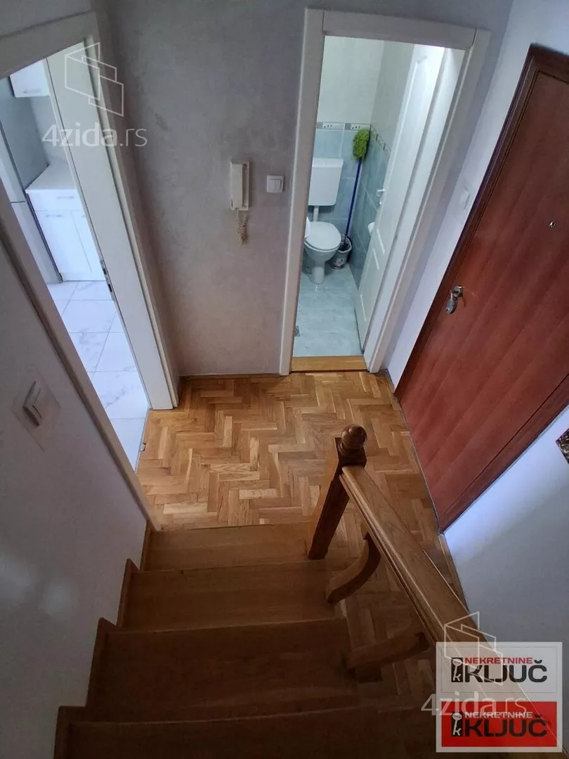 Četvoroiposoban stan | 4zida