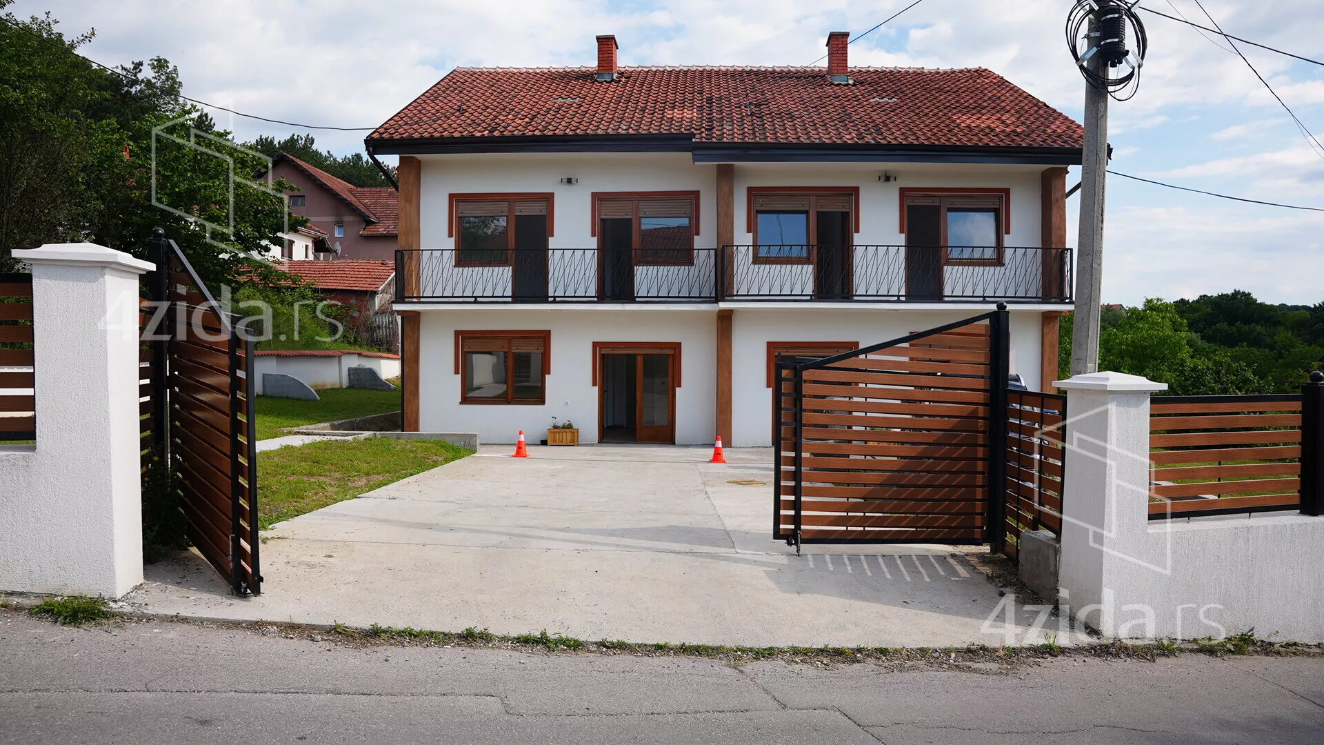 3-etažna kuća | 4zida