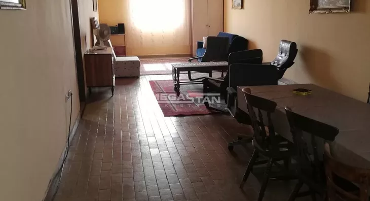 Poslovna zgrada | 4zida