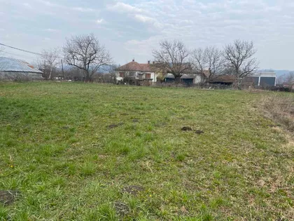 Kneza Miloša Obrenovića | 4zida.rs