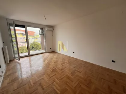 Bulevar Patrijarha Pavla (Somborski Bulevar) | 4zida.rs