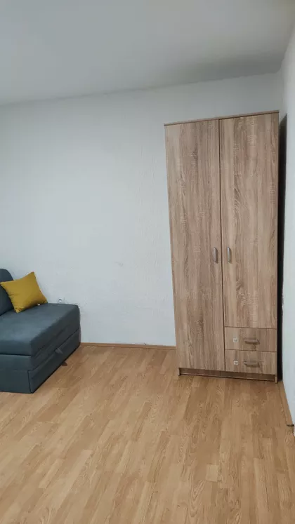 Karađorđeva 42 | 4zida.rs