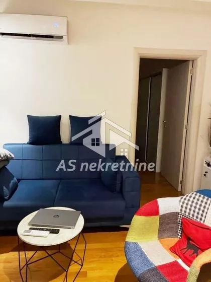 Lekino Brdo | 4zida.rs