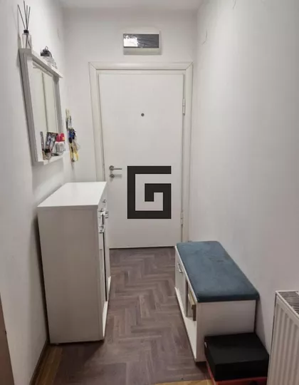Zagrađe | 4zida.rs