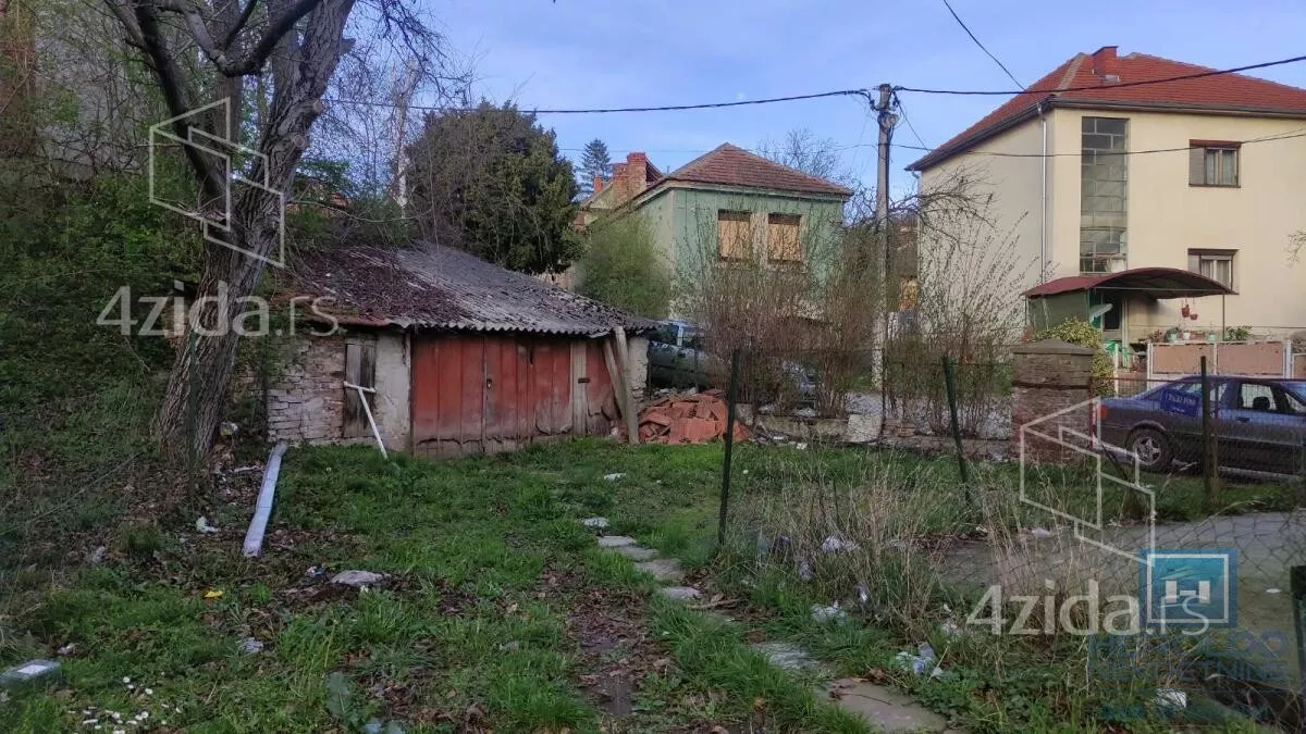 Poslovna zgrada | 4zida