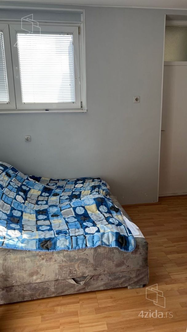 Stan – Zrenjanin - Više