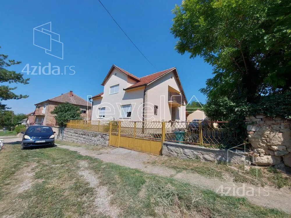 Kuća | 4zida