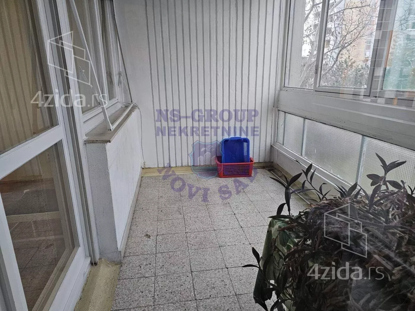 Troiposoban stan | 4zida