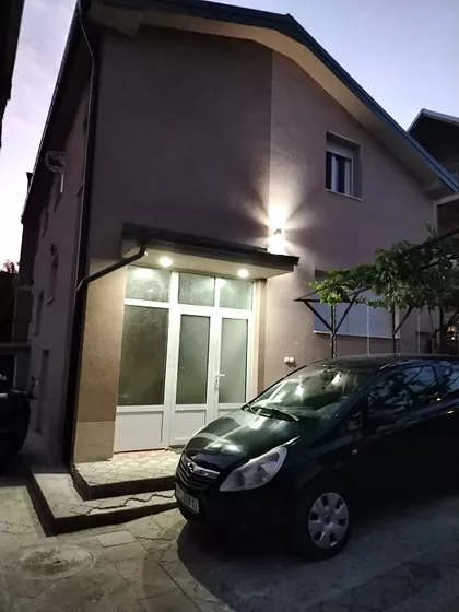 Pantelej | 4zida.rs