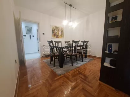 Cara Dušana | 4zida.rs