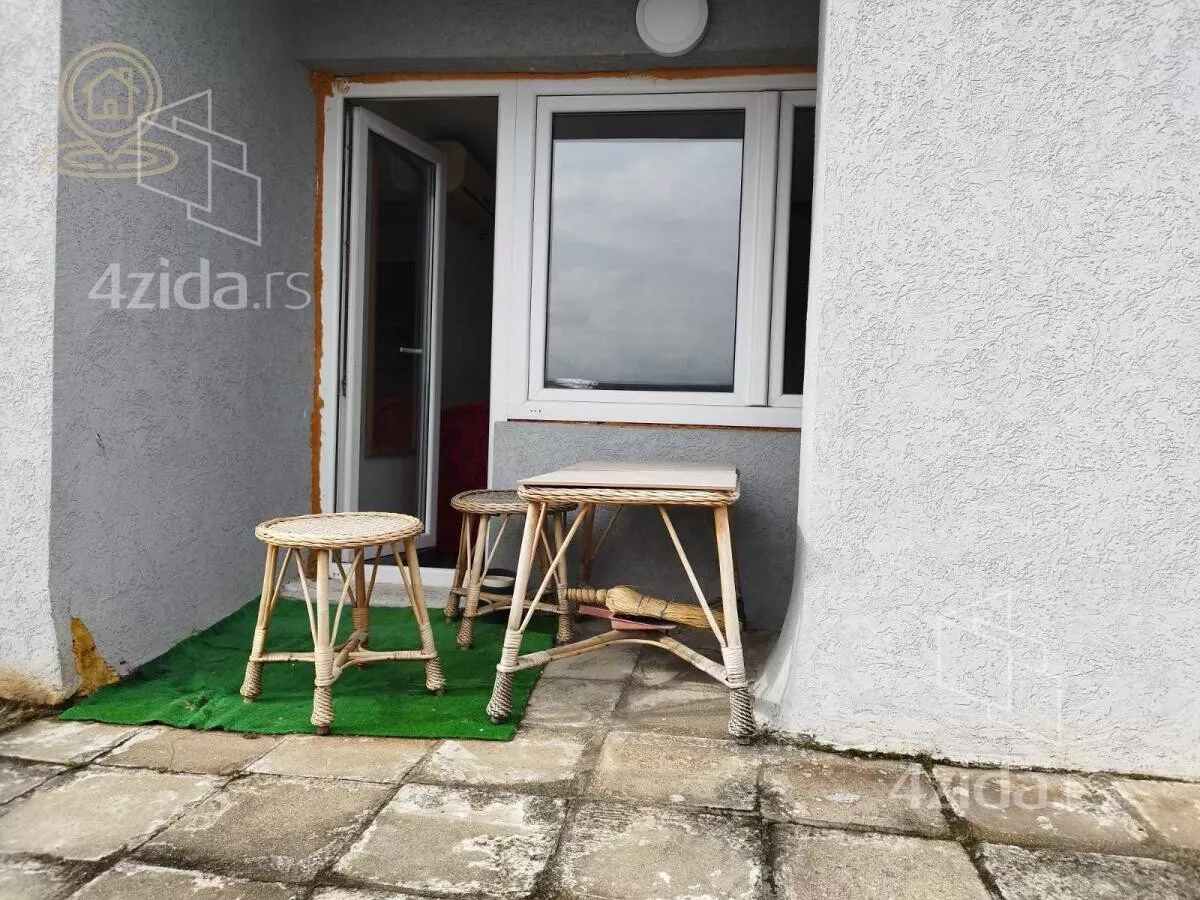 Garsonjera | 4zida