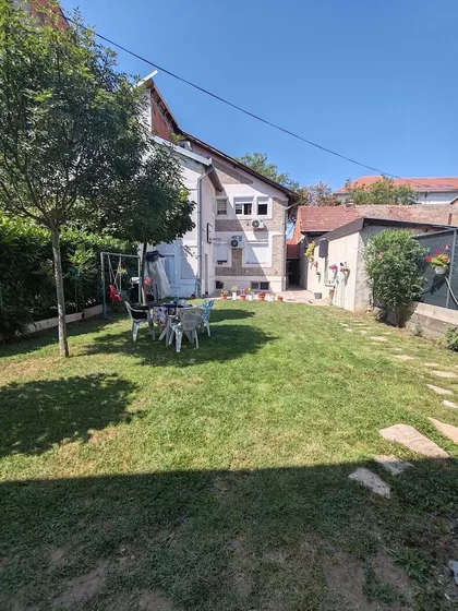 Prizrenska | 4zida.rs