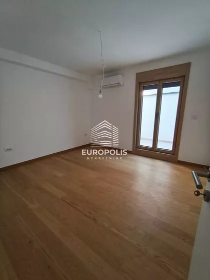 Gradska Bolnica | 4zida.rs