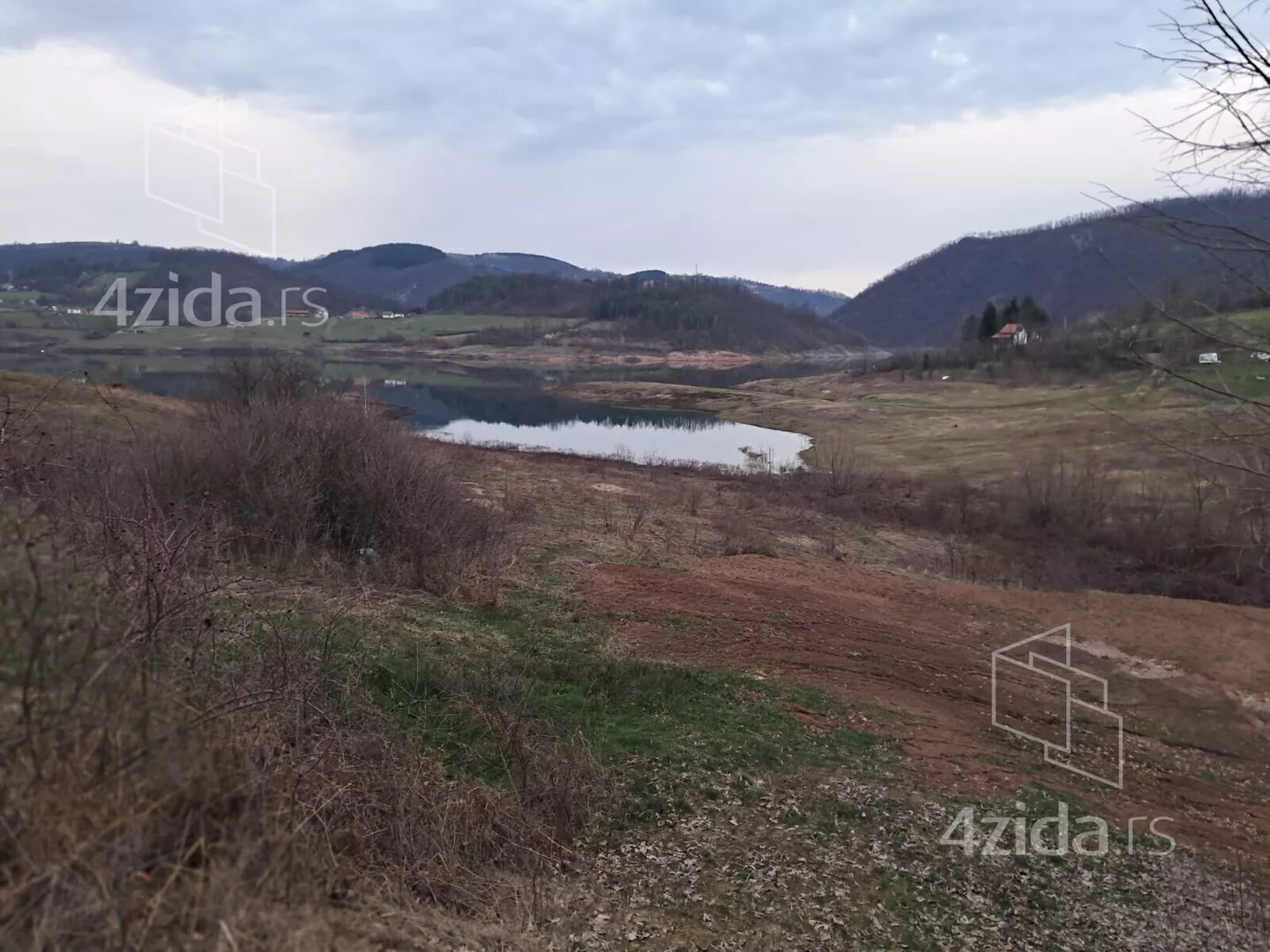 Poljoprivredno zemljište | 4zida