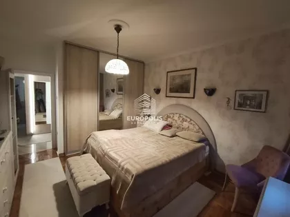 Gospodara Vučića | 4zida.rs