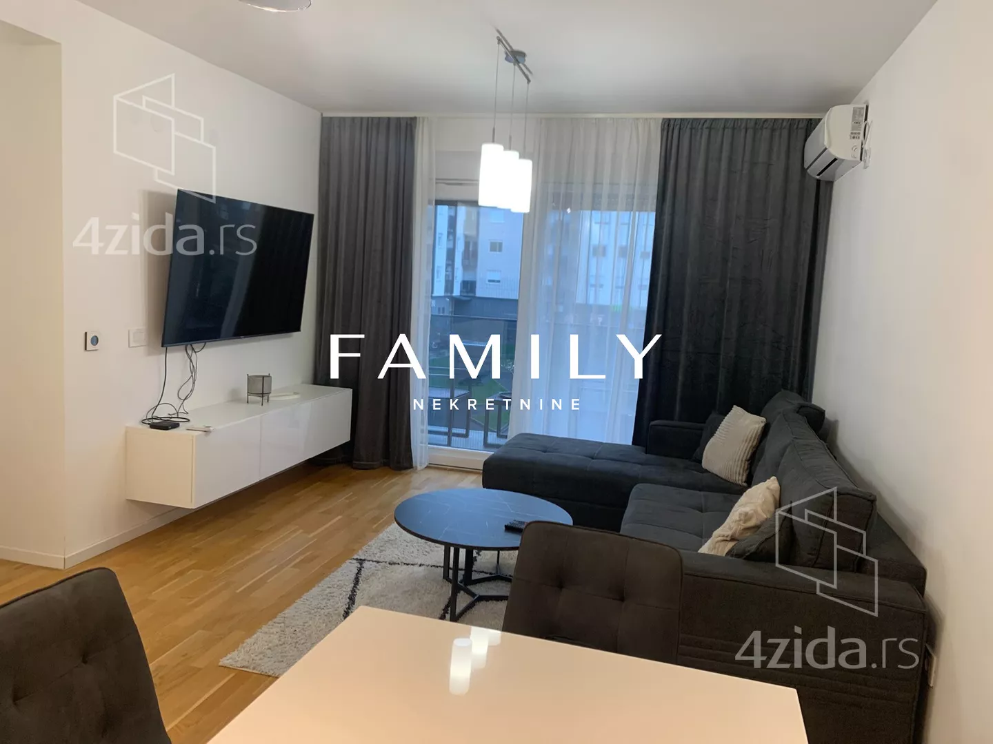 Dvoiposoban stan | 4zida