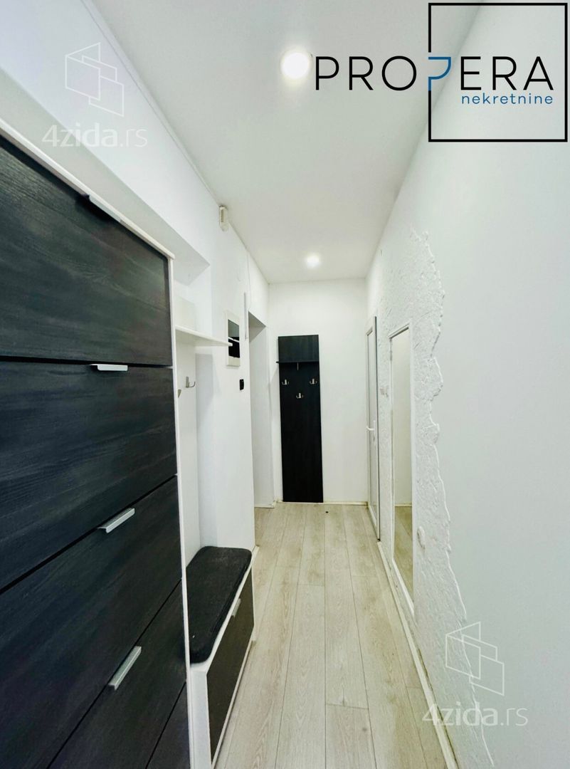 Apartment in Niš, Medijana - Više