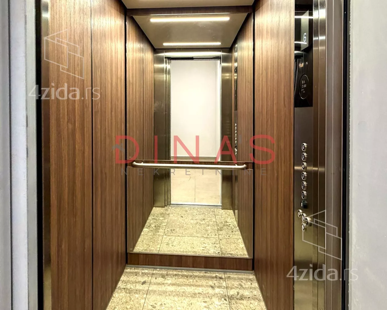 Četvorosoban stan | 4zida