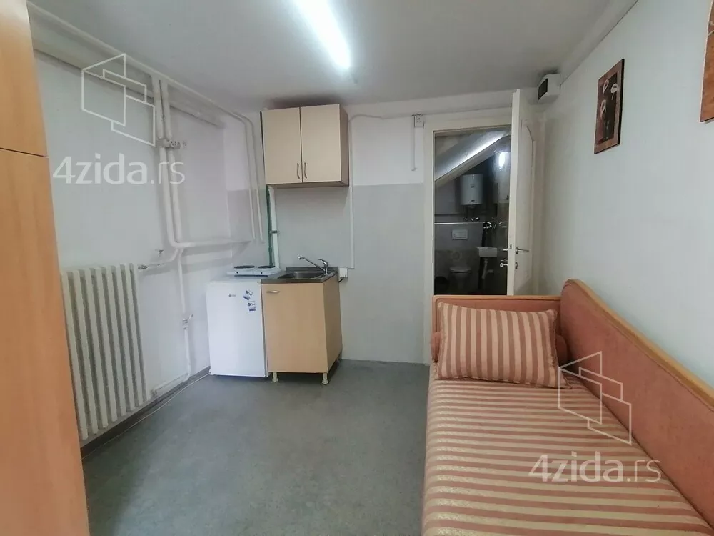 Garsonjera | 4zida