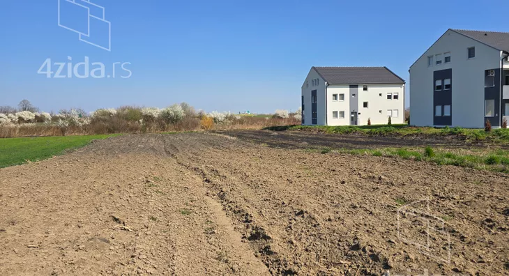 Građevinsko zemljište | 4zida