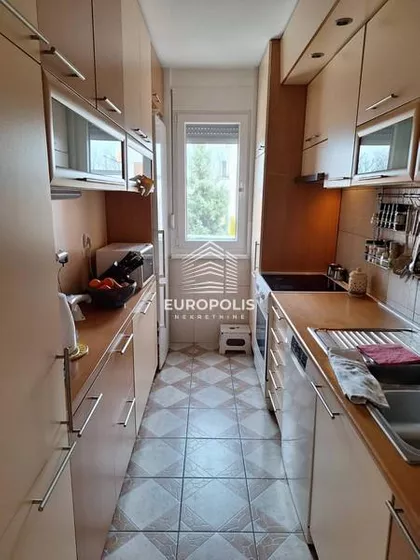 Susedgradska | 4zida.rs